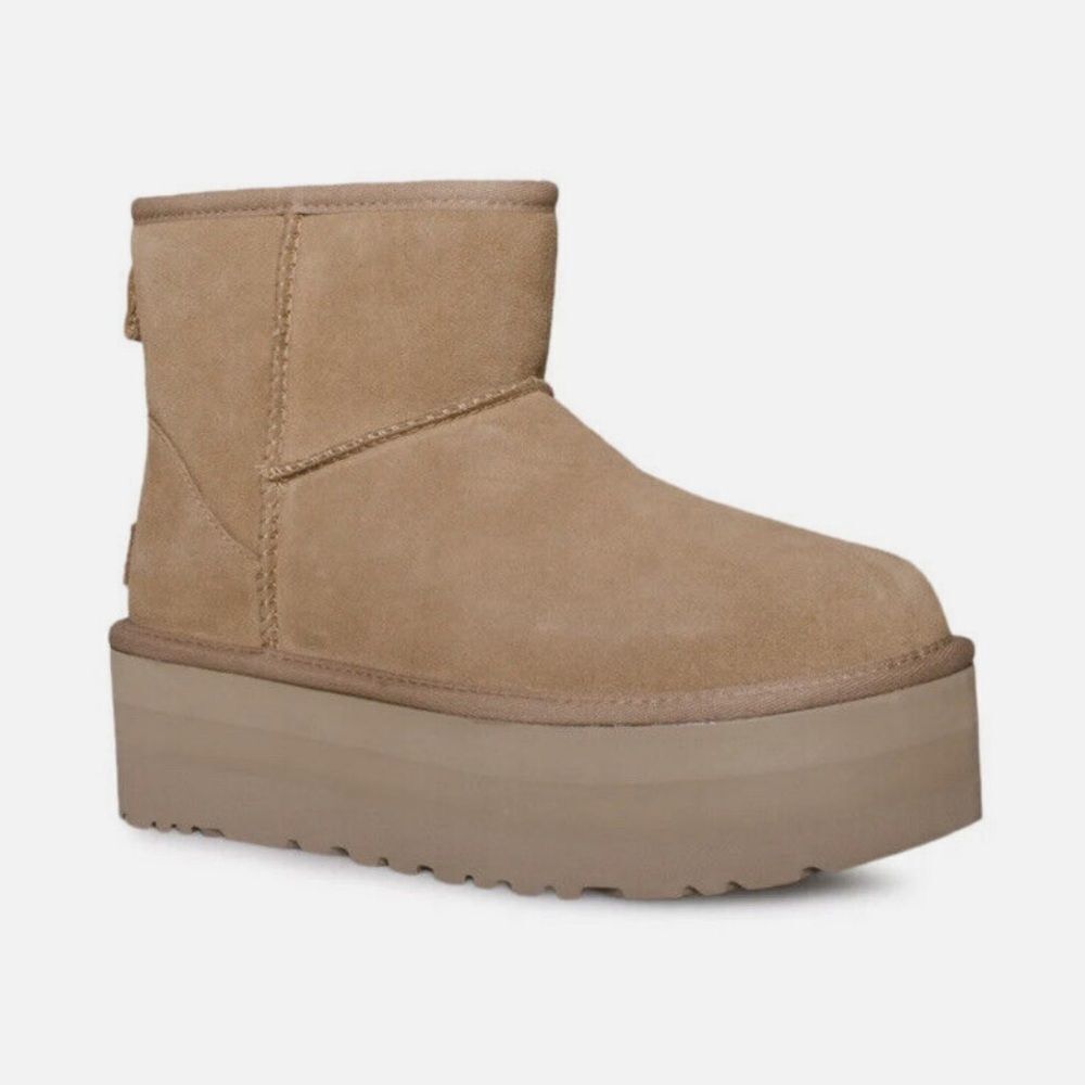UGG CLASSIC MINI PLATFORM CHESTNUT SUEDE SHEEPSKIN WOMEN'S BOOTS SIZE 9